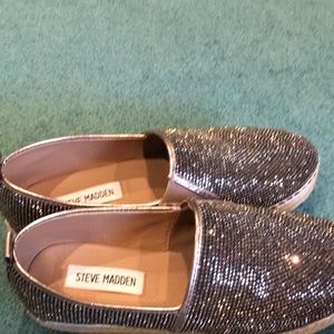 Steve Madden slip on sneakers